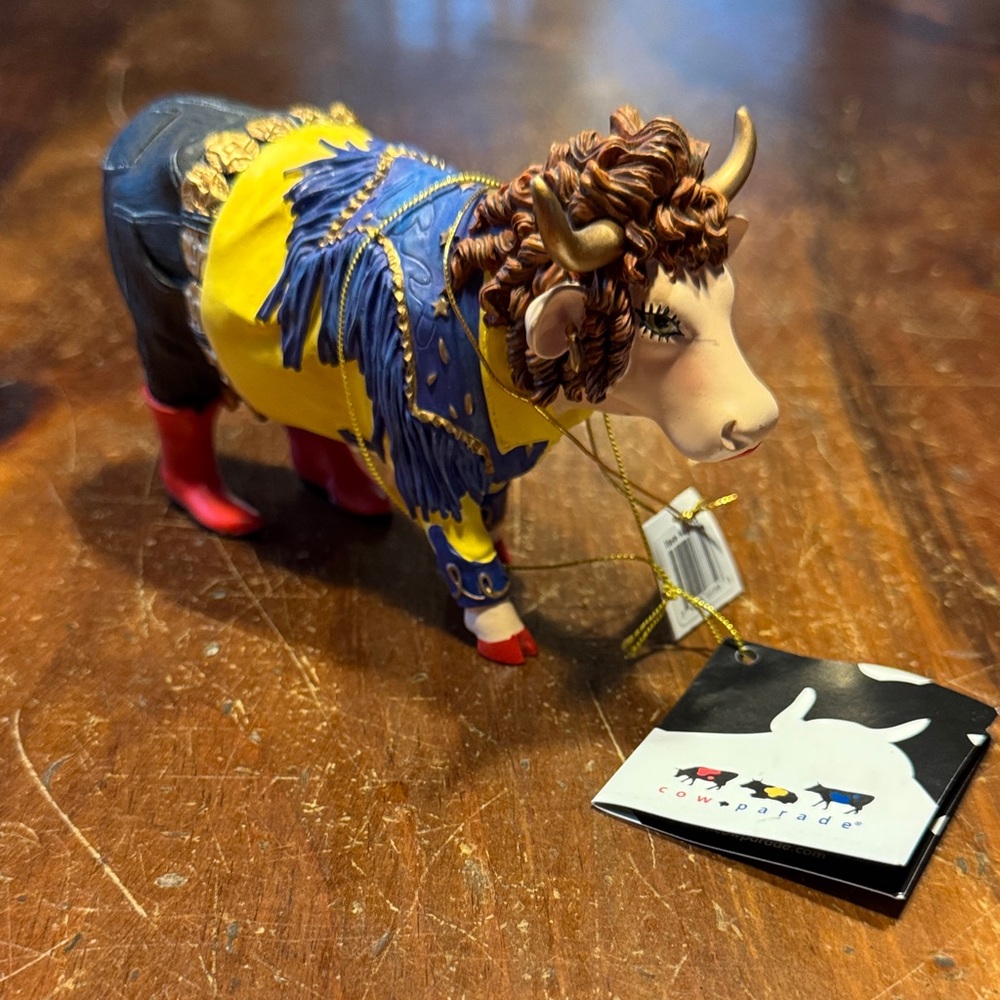 Cow Parade Cowntry Moosuc Star Figurine